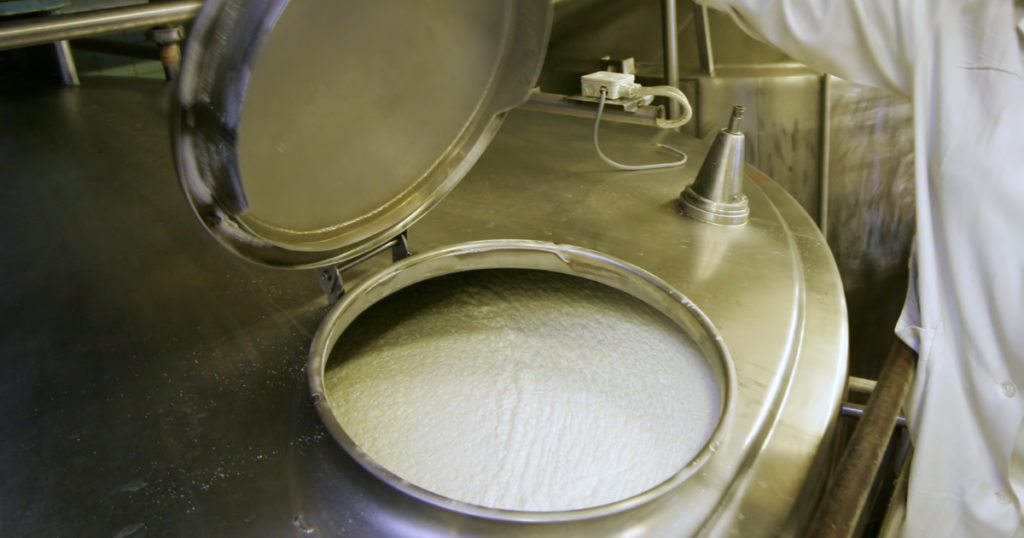 Food processing in large tank